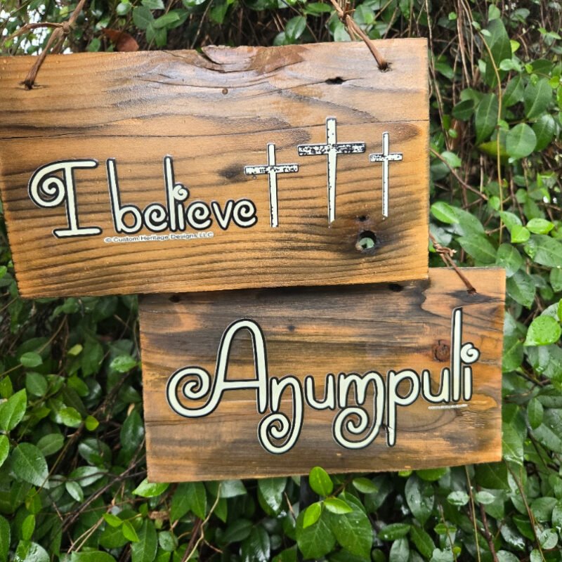Anumpuli - 2 Reclaimed wood signs